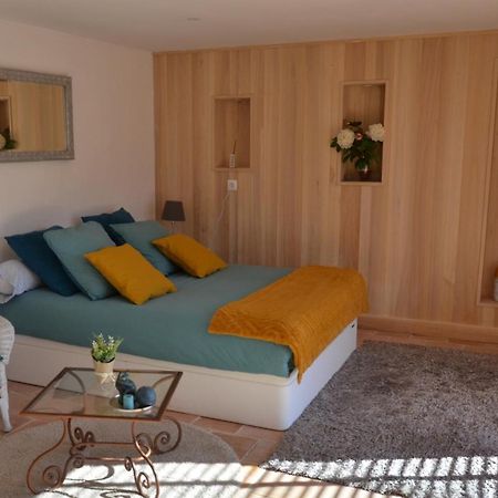 La Vigneraie Apartment Albiac Екстериор снимка
